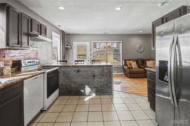 4446 Wilson Hill Drive, Festus, MO 63028