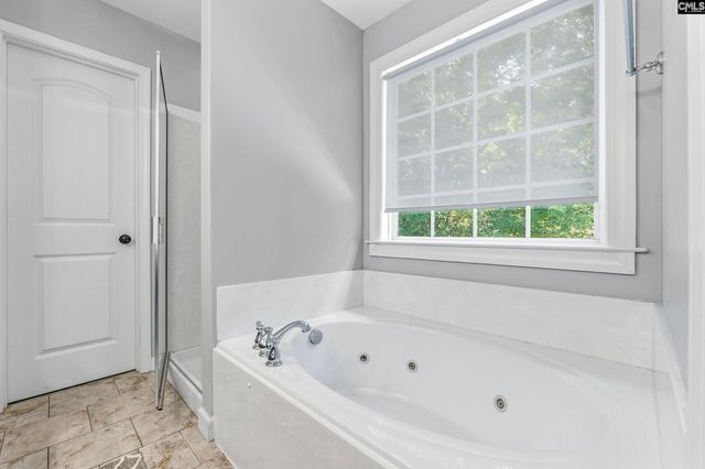 112 Muirfield Court W, Blythewood, SC 29016