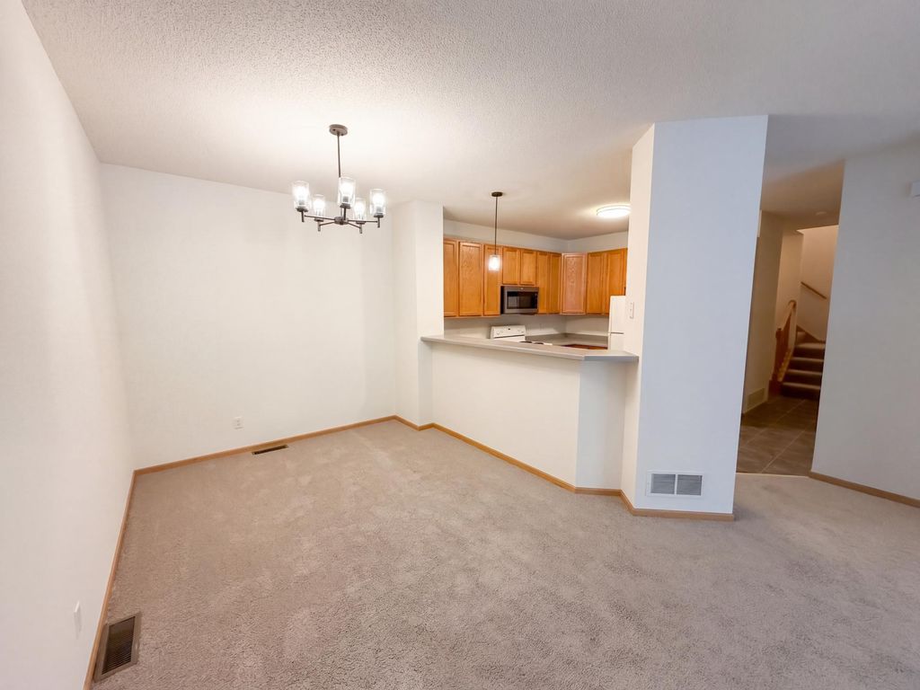 3130 Juniper Lane C, Woodbury, MN 55125 — photo 5