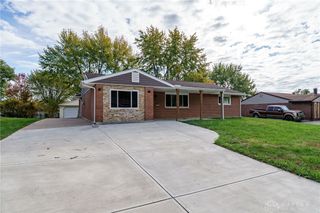 5802 Sparkhill Drive, Dayton, OH 45414