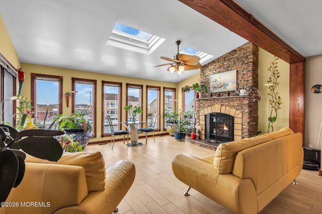 608 Conroy Avenue, Toms River, NJ 08753