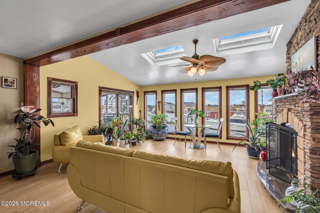 608 Conroy Avenue, Toms River, NJ 08753