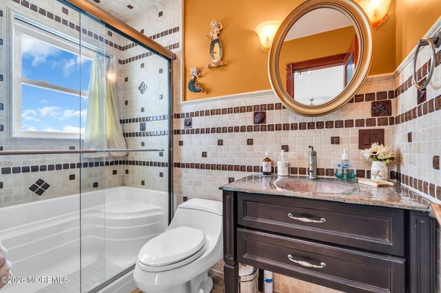 608 Conroy Avenue, Toms River, NJ 08753