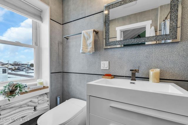 608 Conroy Avenue, Toms River, NJ 08753