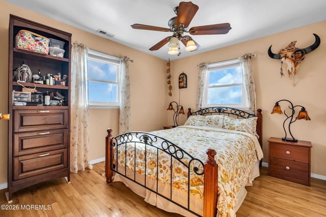 608 Conroy Avenue, Toms River, NJ 08753