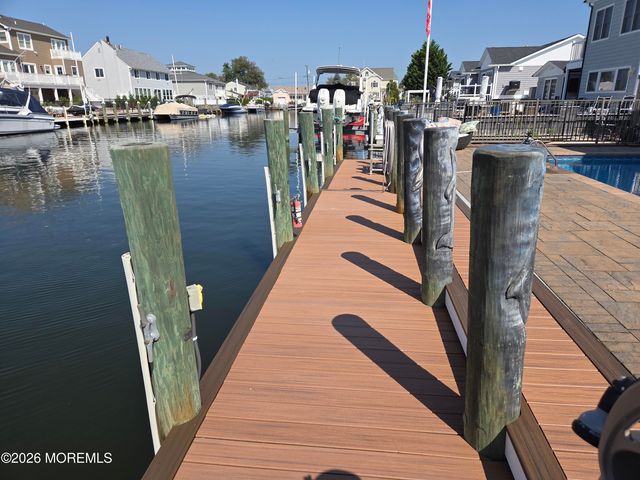 608 Conroy Avenue, Toms River, NJ 08753