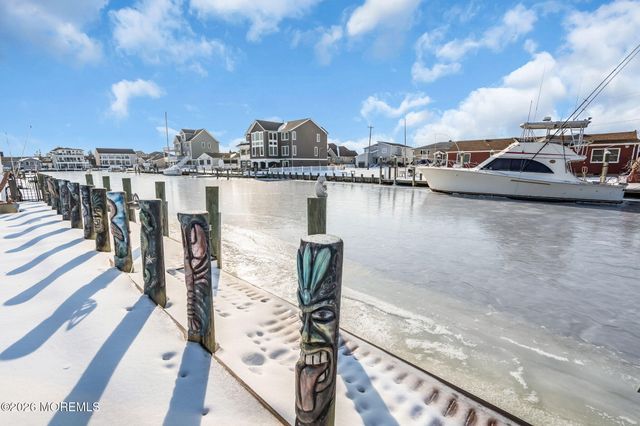 608 Conroy Avenue, Toms River, NJ 08753