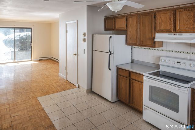 13 Santangelo Terrace 13, Derby, CT 06418