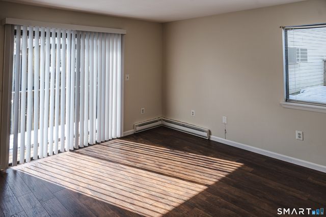 13 Santangelo Terrace 13, Derby, CT 06418