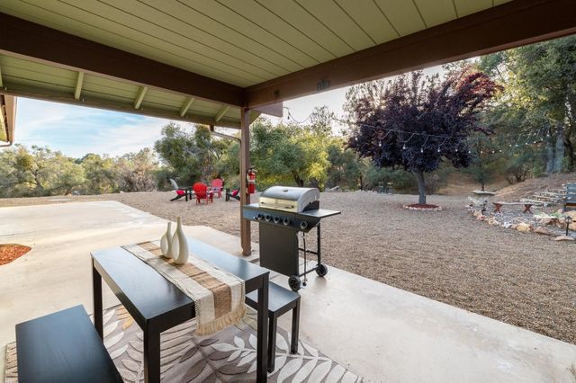 5273 Boyer Road, Mariposa, CA 95338