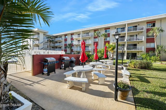 2711 N Halifax Ave Apt 184, Daytona Beach, FL 32118