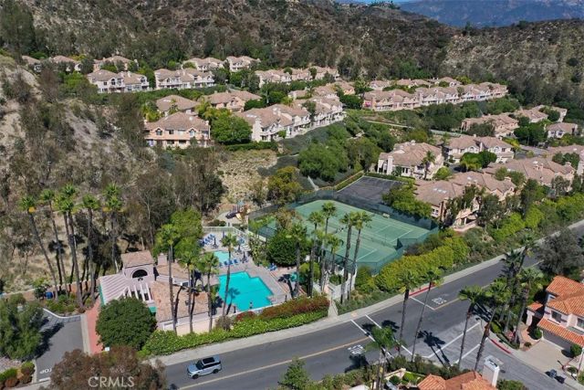 925 Calle Del Pacifico, Glendale, CA 91208