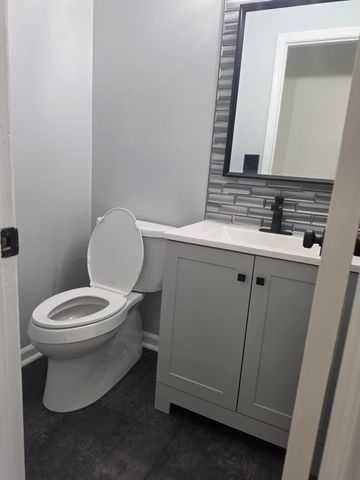 4601 Lynbrook Drive, Flint, MI 48507