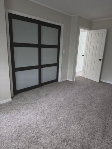 4601 Lynbrook Drive, Flint, MI 48507