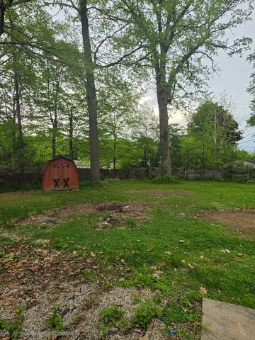 4601 Lynbrook Drive, Flint, MI 48507
