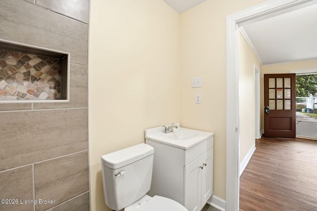 1059 Dixon Ave, Louisville, KY 40217