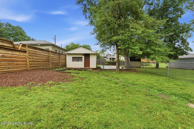 1059 Dixon Ave, Louisville, KY 40217
