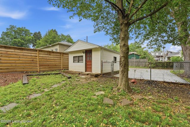 1059 Dixon Ave, Louisville, KY 40217