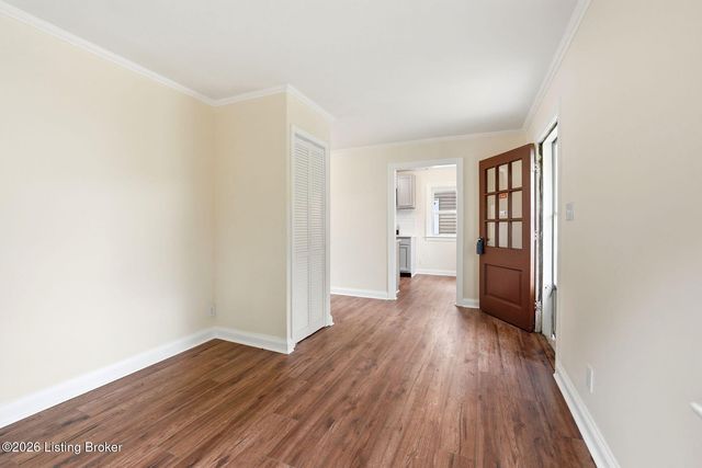 1059 Dixon Ave, Louisville, KY 40217