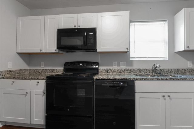 3621 Mainer Street C, Houston, TX 77021