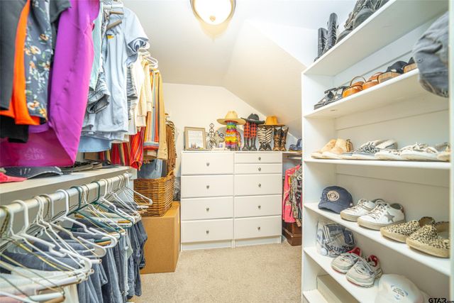 386 Spring Creek Drive, Mount Vernon, TX 75457