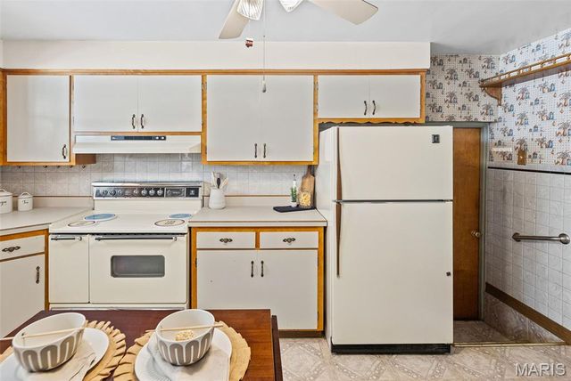 214 W 4th Street, Hartford, IL 62048