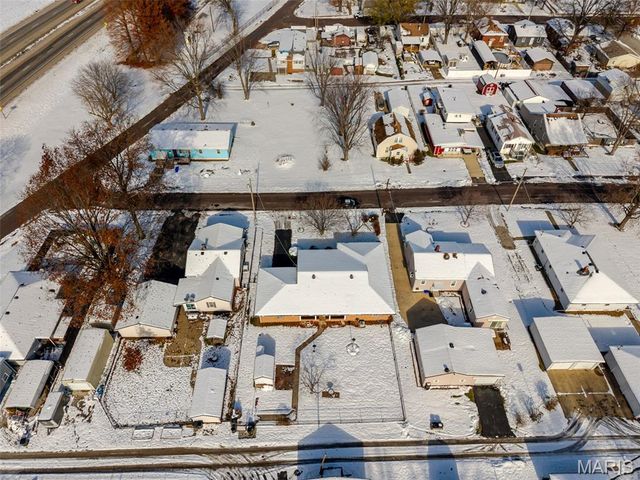 214 W 4th Street, Hartford, IL 62048