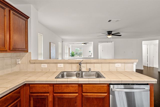 5311 Freestone Drive, Grand Prairie, TX 75052