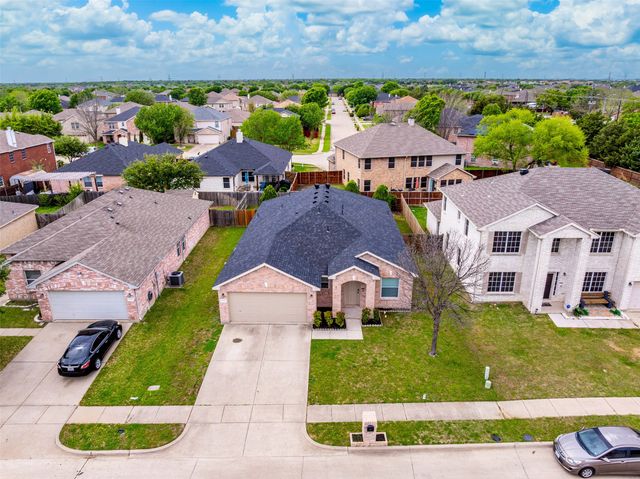 5311 Freestone Drive, Grand Prairie, TX 75052