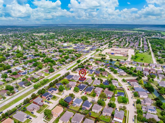 5311 Freestone Drive, Grand Prairie, TX 75052