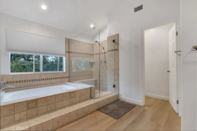 5038 Durant Court, Oak Park, CA 91377