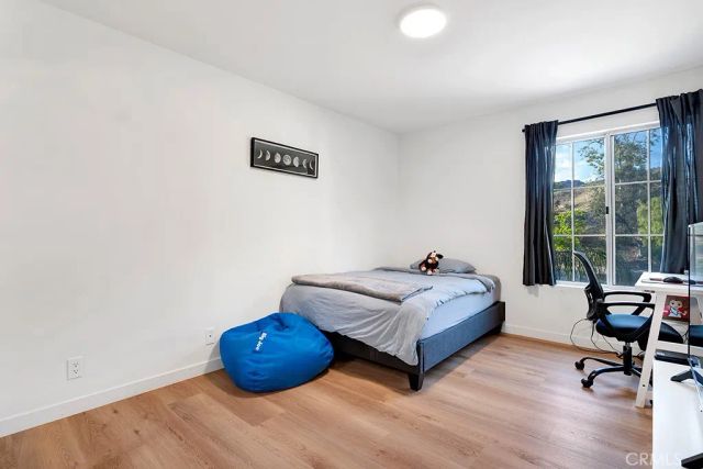 5038 Durant Court, Oak Park, CA 91377