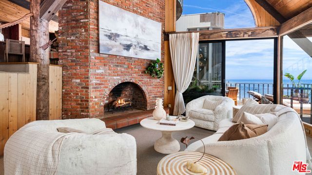 26902 Malibu Cove Colony Drive, Malibu, CA 90265