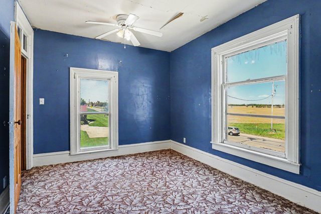 3304 S Greenville Road, Montcalm Twp, MI 48838