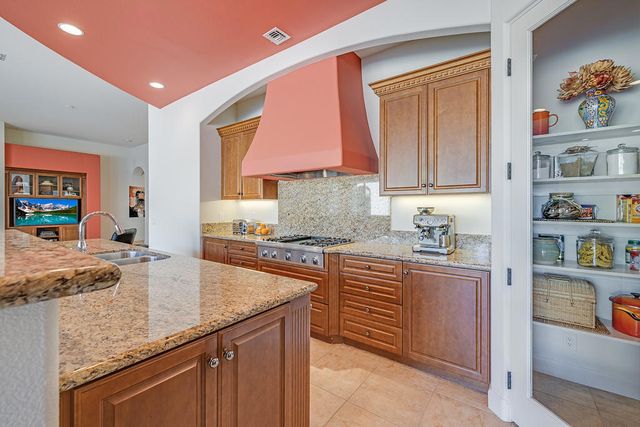 46248 Point Happy Way, La Quinta, CA 92253