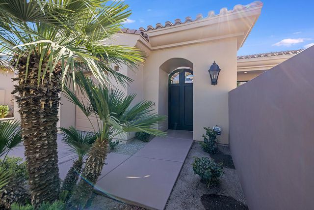 46248 Point Happy Way, La Quinta, CA 92253