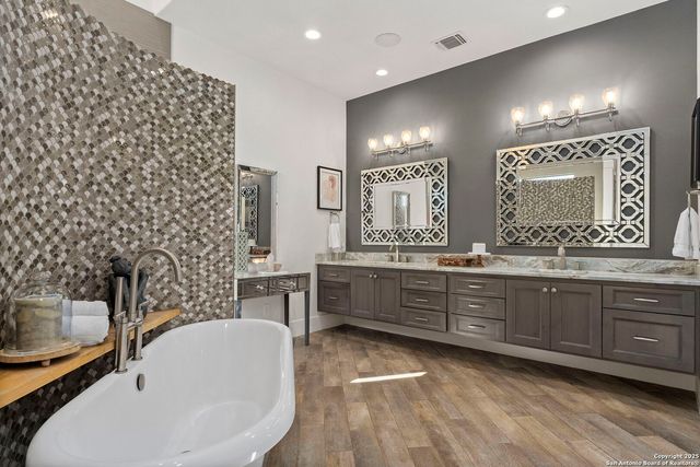 226 Augusta, Boerne, TX 78006