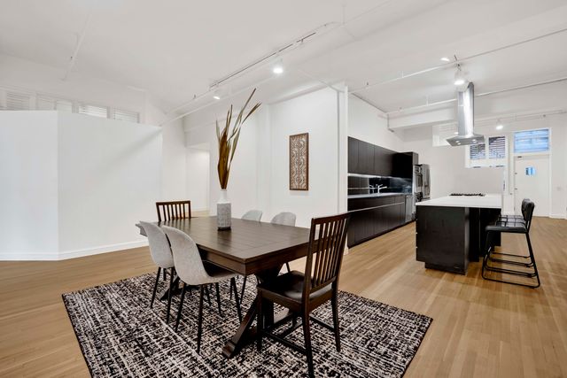 727 S Dearborn Street 311, Chicago, IL 60605
