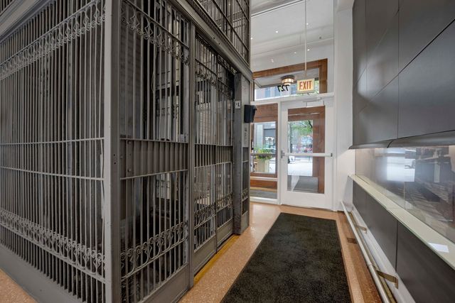 727 S Dearborn Street 311, Chicago, IL 60605