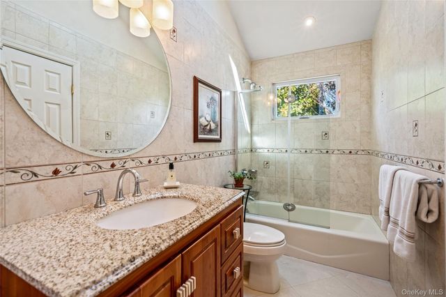 34 Glenbrook Road, Hicksville, NY 11801