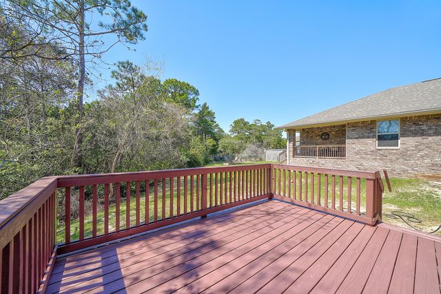 1885 Natures Way, Gulf Breeze, FL 32563
