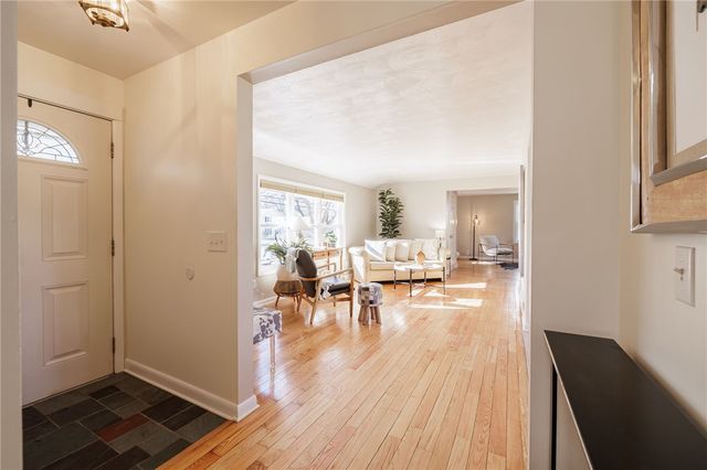 260 Buffalo Street, Canandaigua City, NY 14424