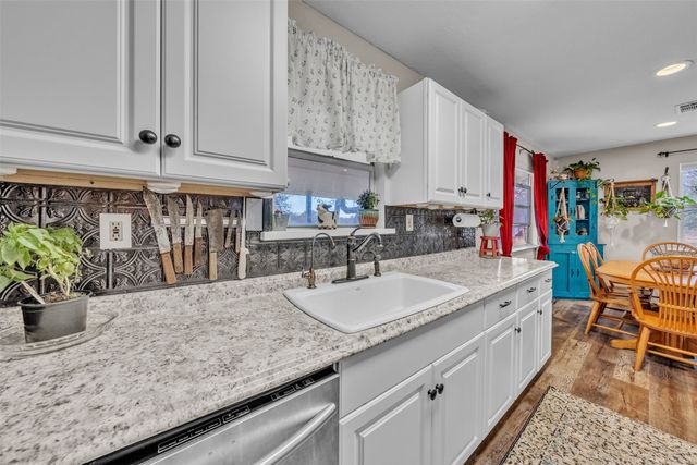 218 Private Road 3638, Springtown, TX 76082