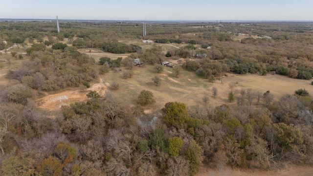 218 Private Road 3638, Springtown, TX 76082
