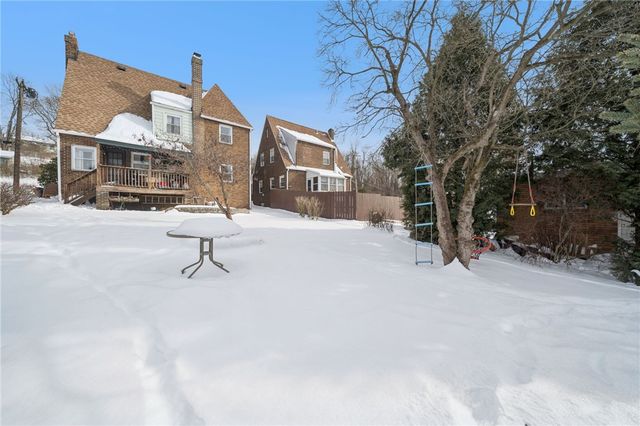 21 Berry St, Baden, PA 15005