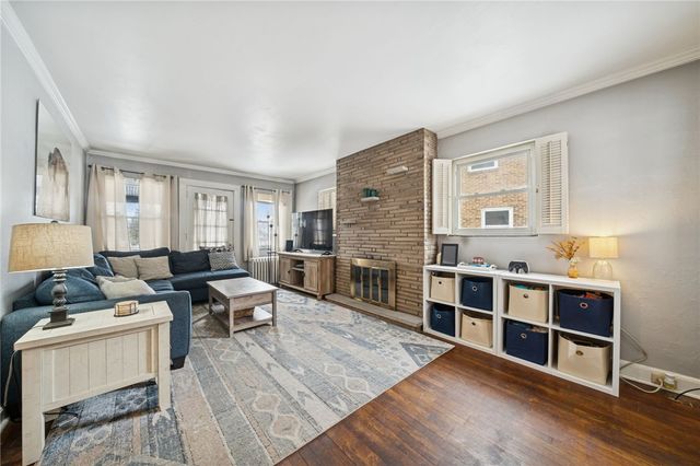 21 Berry St, Baden, PA 15005