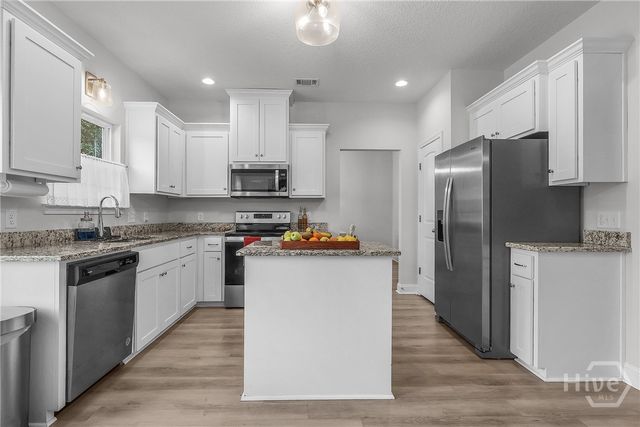 940 Meloney Drive, Hinesville, GA 31313