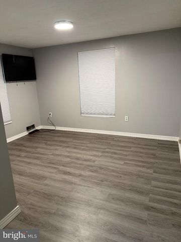 217 EAST AVE, Pitman, NJ 08071