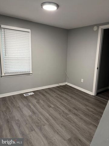 217 EAST AVE, Pitman, NJ 08071
