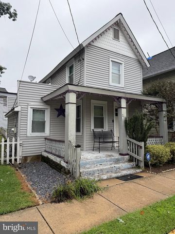 217 EAST AVE, Pitman, NJ 08071